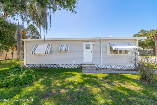 320 Holiday Park Boulevard NE, Palm Bay, FL 32907
