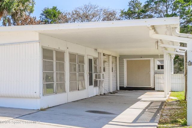 320 Holiday Park Boulevard NE, Palm Bay, FL 32907