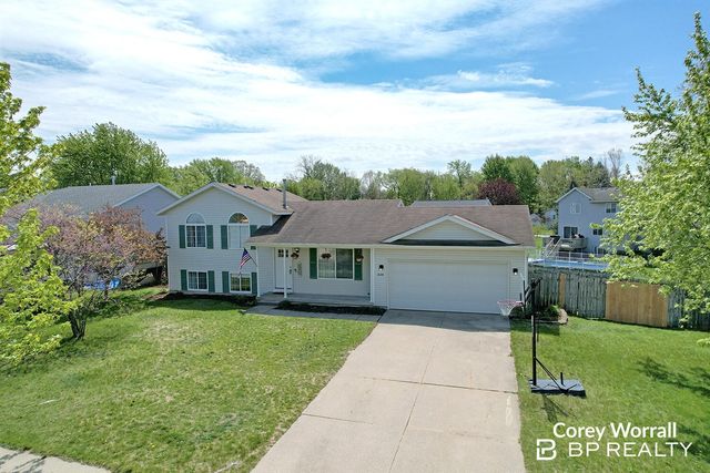 428 Sunbrook Street, Grand Rapids, MI 49508