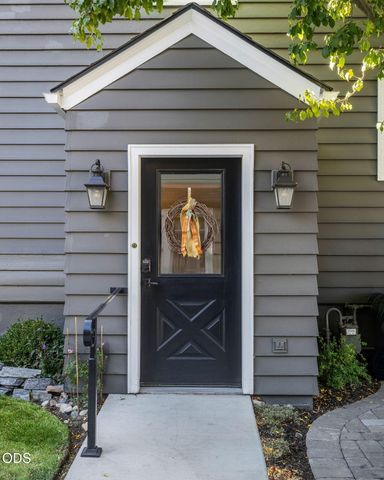 354 NW Drake Road, Bend, OR 97703