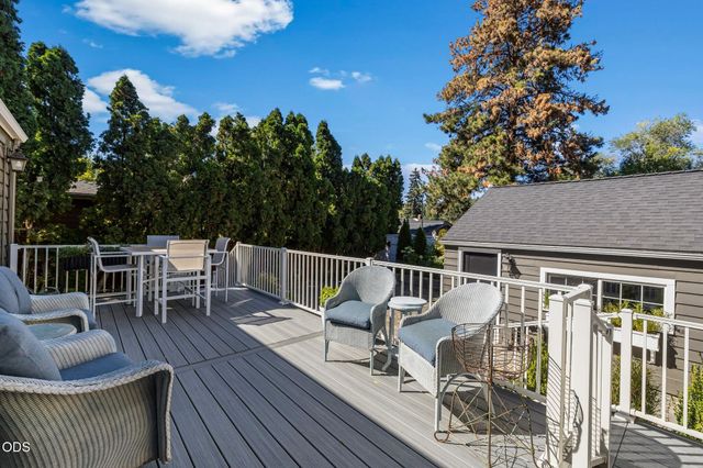 354 NW Drake Road, Bend, OR 97703