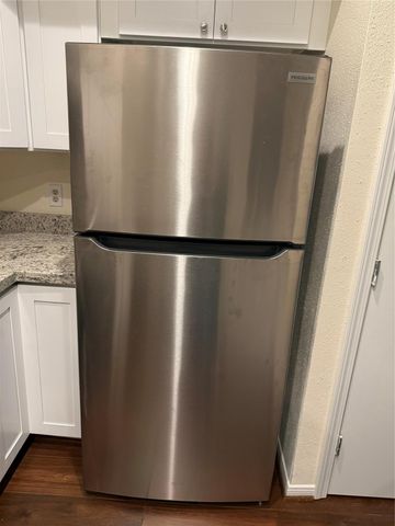 2121 El Paseo Street 2003, Houston, TX 77054