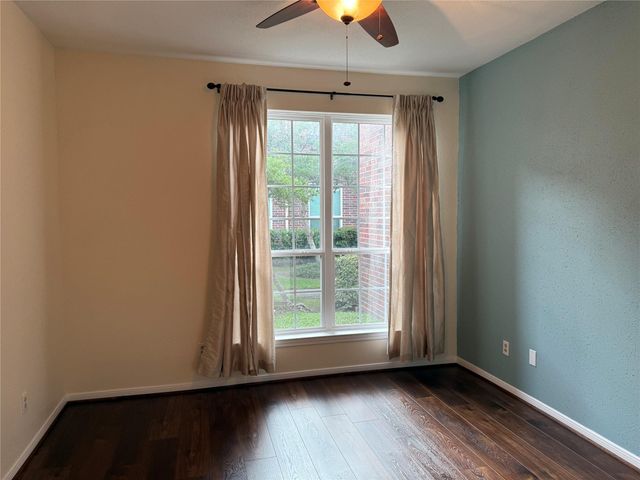 2121 El Paseo Street 2003, Houston, TX 77054