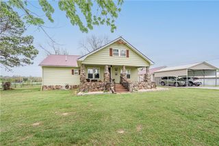 9480 Highway 21, Berryville, AR 72616