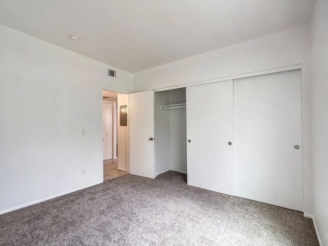 1735 W Cortez -- 106, Phoenix, AZ 85029
