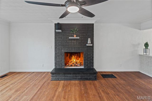 1300 Edgewood Drive, Fairview Heights, IL 62208