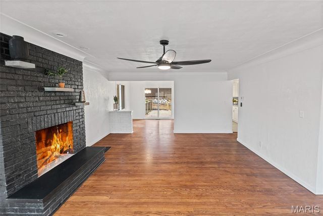 1300 Edgewood Drive, Fairview Heights, IL 62208