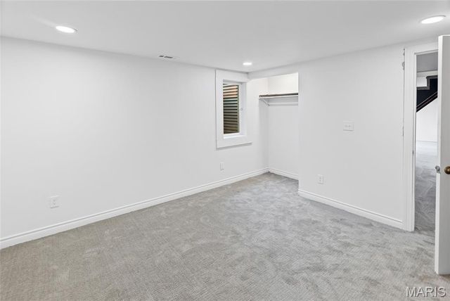 1300 Edgewood Drive, Fairview Heights, IL 62208