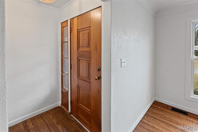 1300 Edgewood Drive, Fairview Heights, IL 62208