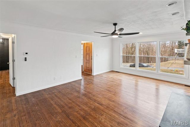 1300 Edgewood Drive, Fairview Heights, IL 62208