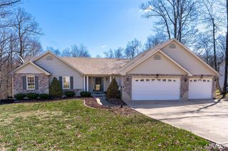28 Lacey Oak Court, Troy, MO 63379