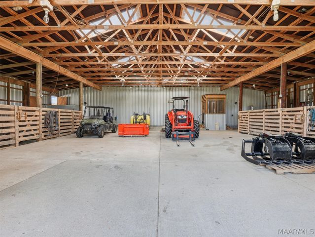 398 Abrams Road, Tallassee, AL 36078