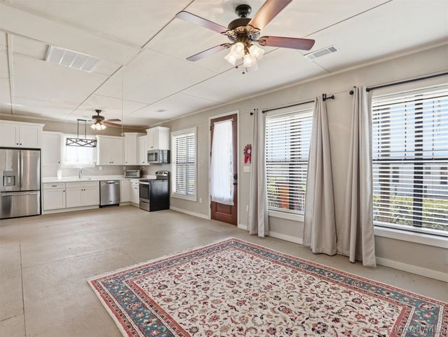 398 Abrams Road, Tallassee, AL 36078