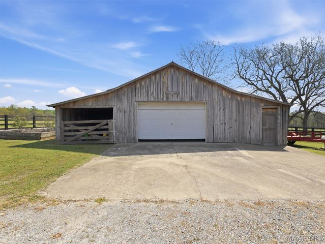 398 Abrams Road, Tallassee, AL 36078