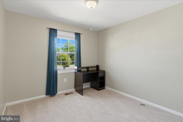 8582 ADAMSON ST, Manassas, VA 20110