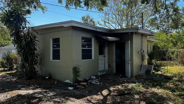 2401 17TH AVENUE S, St Petersburg, FL 33712