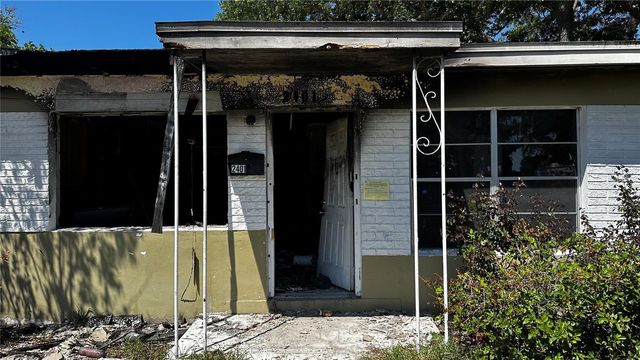 2401 17TH AVENUE S, St Petersburg, FL 33712