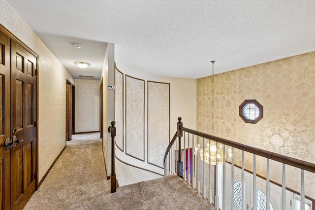 205 Hillcrest Court, Burnsville, MN 55337