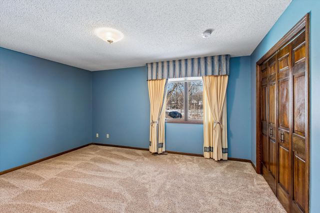 205 Hillcrest Court, Burnsville, MN 55337