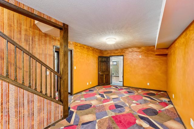 205 Hillcrest Court, Burnsville, MN 55337