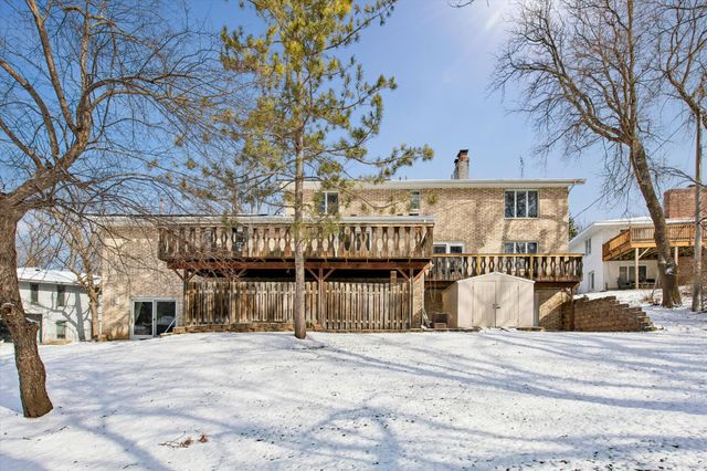 205 Hillcrest Court, Burnsville, MN 55337