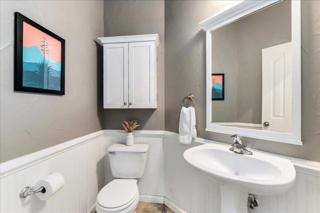22113 Rose Grass LN, Spicewood, TX 78669