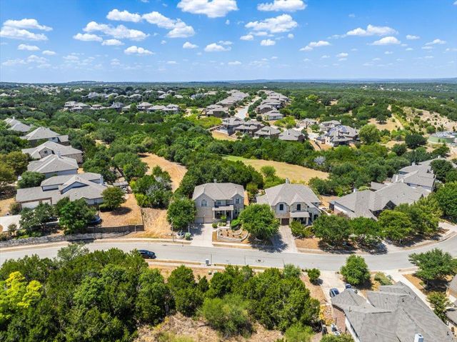 22113 Rose Grass LN, Spicewood, TX 78669