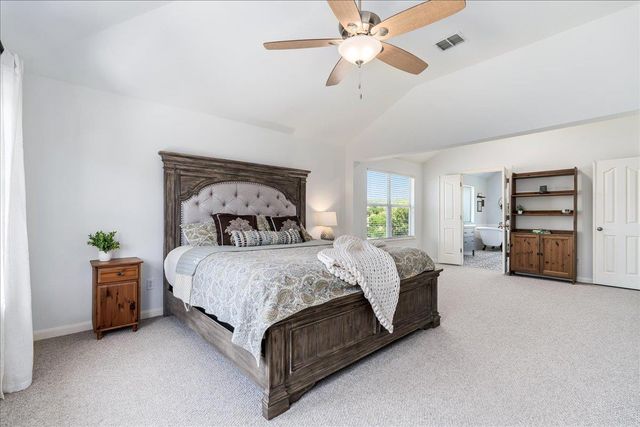 22113 Rose Grass LN, Spicewood, TX 78669