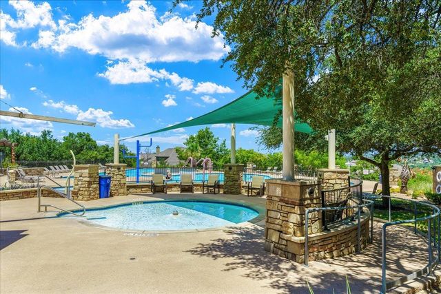 22113 Rose Grass LN, Spicewood, TX 78669
