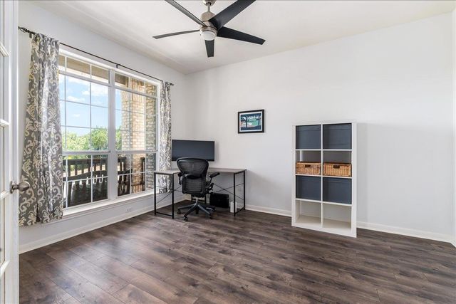 22113 Rose Grass LN, Spicewood, TX 78669