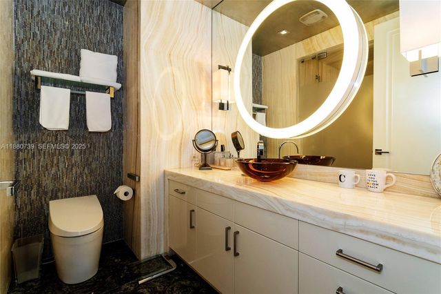 17749 Collins Avenue 3801, Sunny Isles Beach, FL 33160