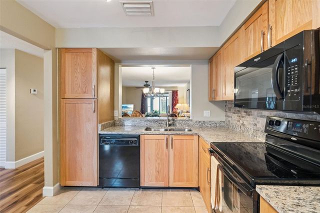 6210 RAINTREE DRIVE L4, Orlando, FL 32822