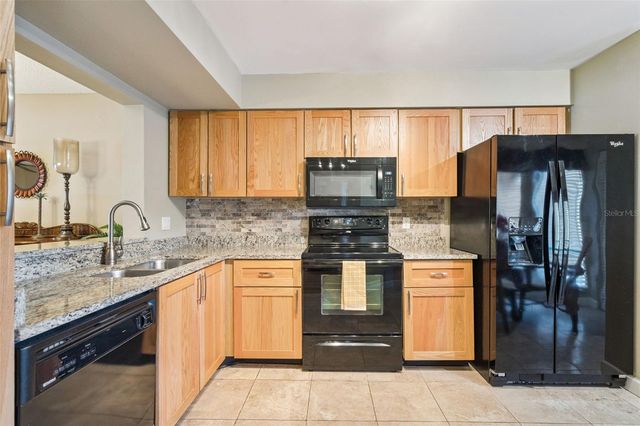 6210 RAINTREE DRIVE L4, Orlando, FL 32822