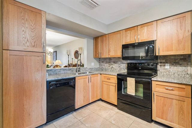6210 RAINTREE DRIVE L4, Orlando, FL 32822