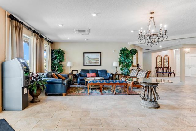 6210 RAINTREE DRIVE L4, Orlando, FL 32822