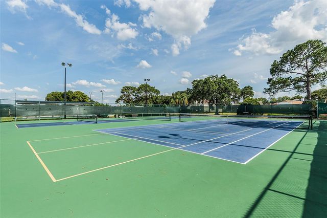6210 RAINTREE DRIVE L4, Orlando, FL 32822