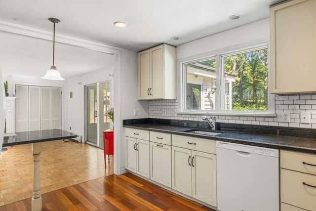 140 Pioneer Road, Rye, NH 03870