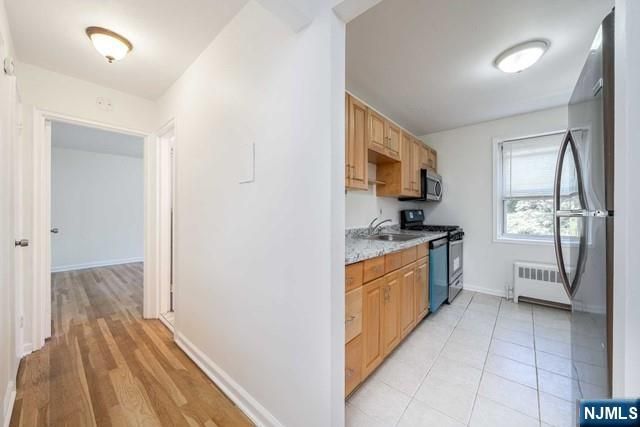 2330 Linwood Avenue 4C, Fort Lee, NJ 07024