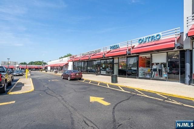 2330 Linwood Avenue 4C, Fort Lee, NJ 07024