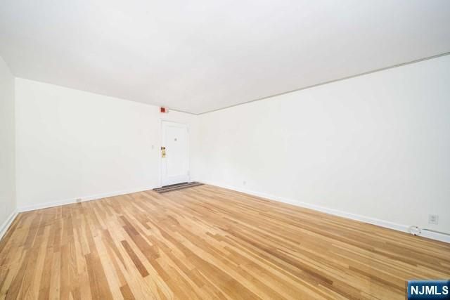 2330 Linwood Avenue 4C, Fort Lee, NJ 07024