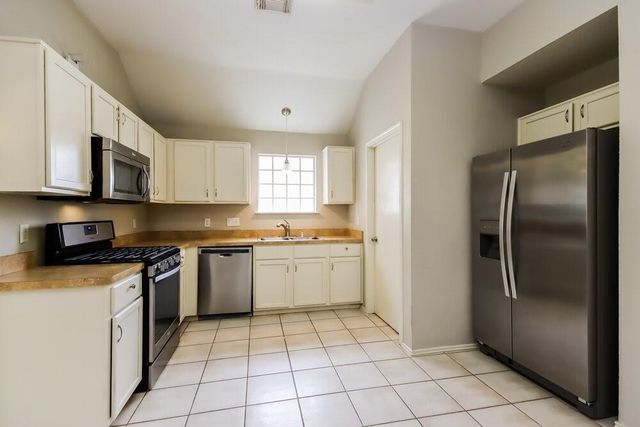 19934 18th Fairway Drive, Humble, TX 77346