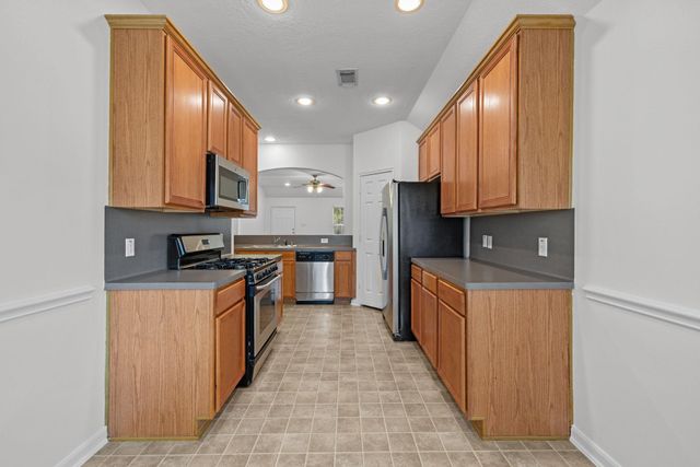 12915 Redbud Shores Lane, Houston, TX 77044