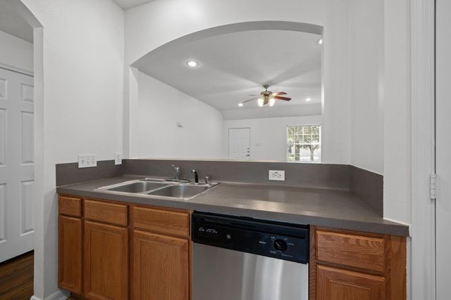 12915 Redbud Shores Lane, Houston, TX 77044