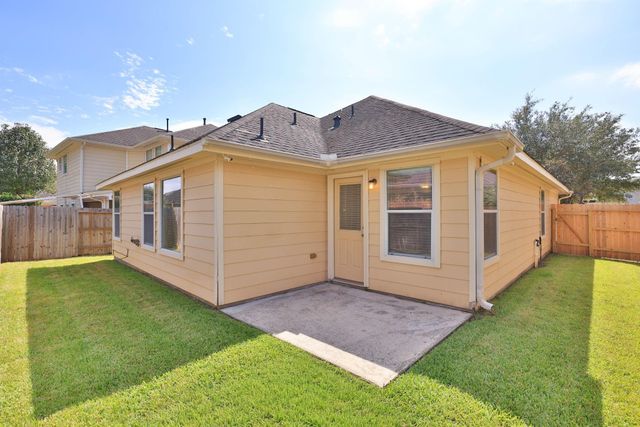 12915 Redbud Shores Lane, Houston, TX 77044