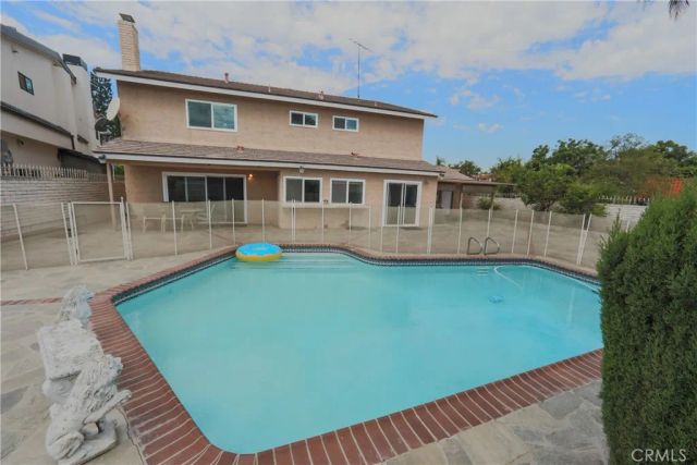 720 Pepper Tree, Long Beach, CA 90815