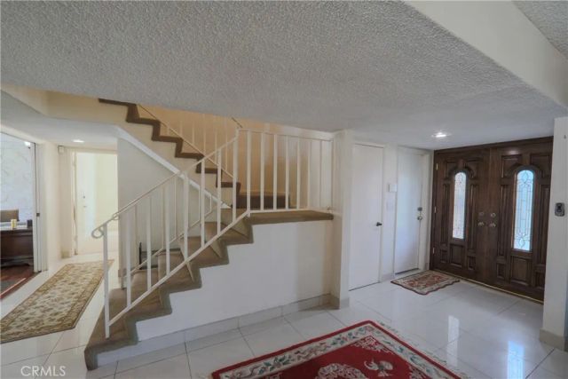 720 Pepper Tree, Long Beach, CA 90815