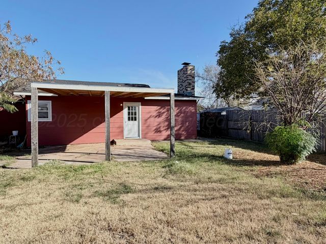 1409 El Paso Street, Wellington, TX 79095