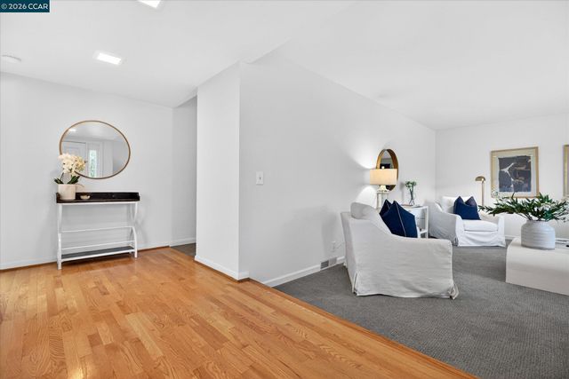 801 Cheyenne Dr, Walnut Creek, CA 94598