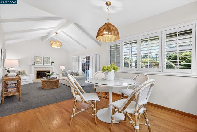 801 Cheyenne Dr, Walnut Creek, CA 94598