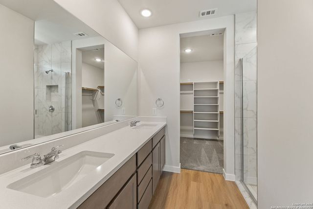 773 Whitman, New Braunfels, TX 78130